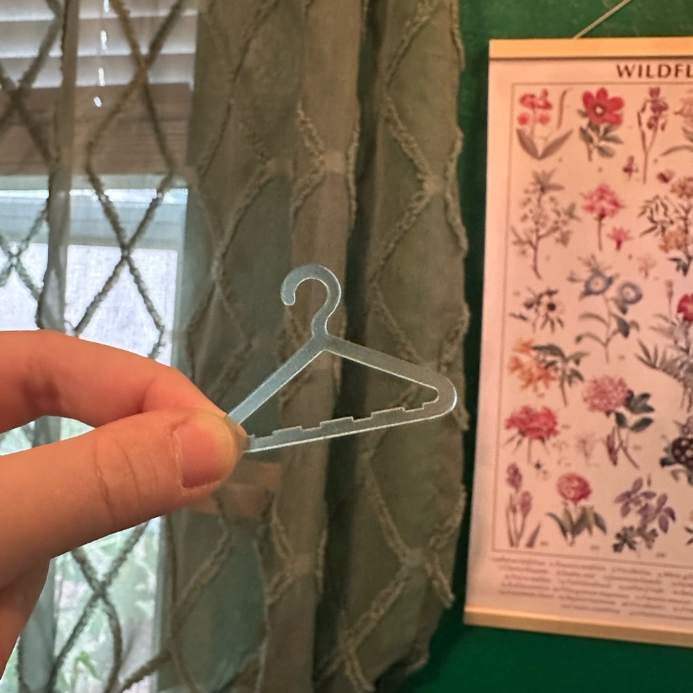 Earring Rack - Picture 2 of 2